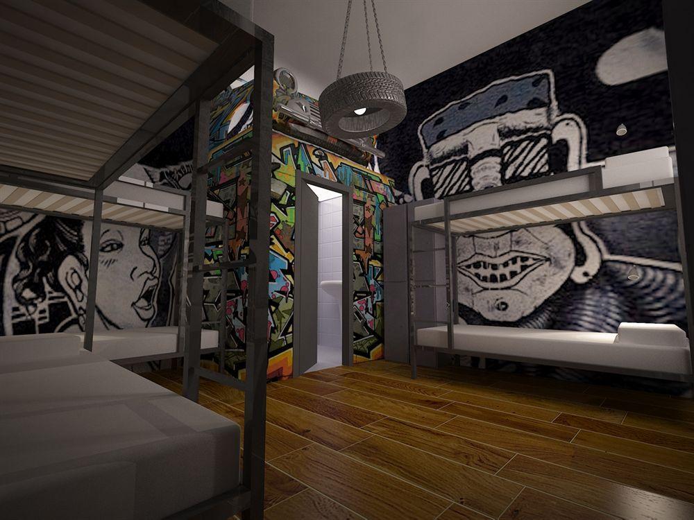 Lol Boutique Hostel City Center บูดาเปสต์ ภายนอก รูปภาพ