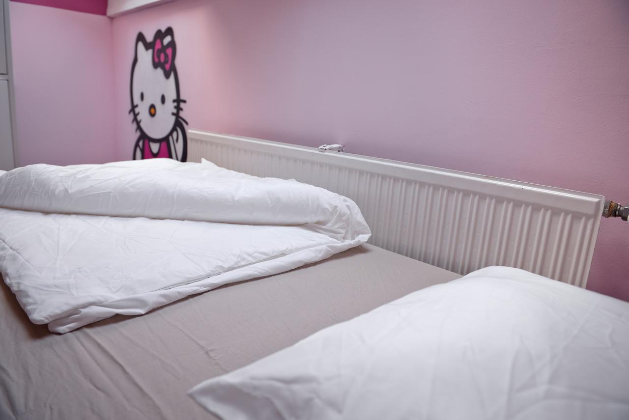 Lol Boutique Hostel City Center บูดาเปสต์ ภายนอก รูปภาพ