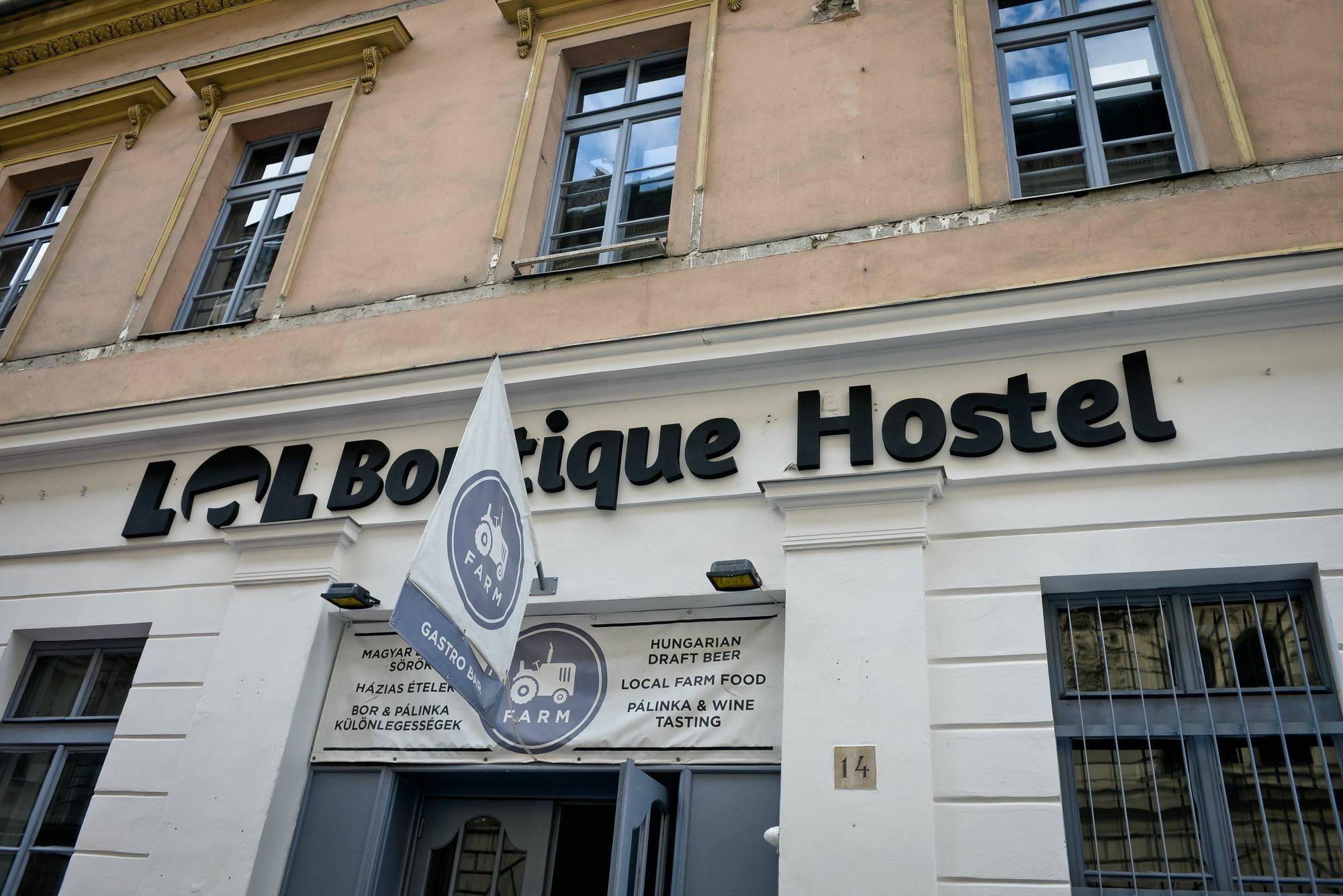Lol Boutique Hostel City Center บูดาเปสต์ ภายนอก รูปภาพ